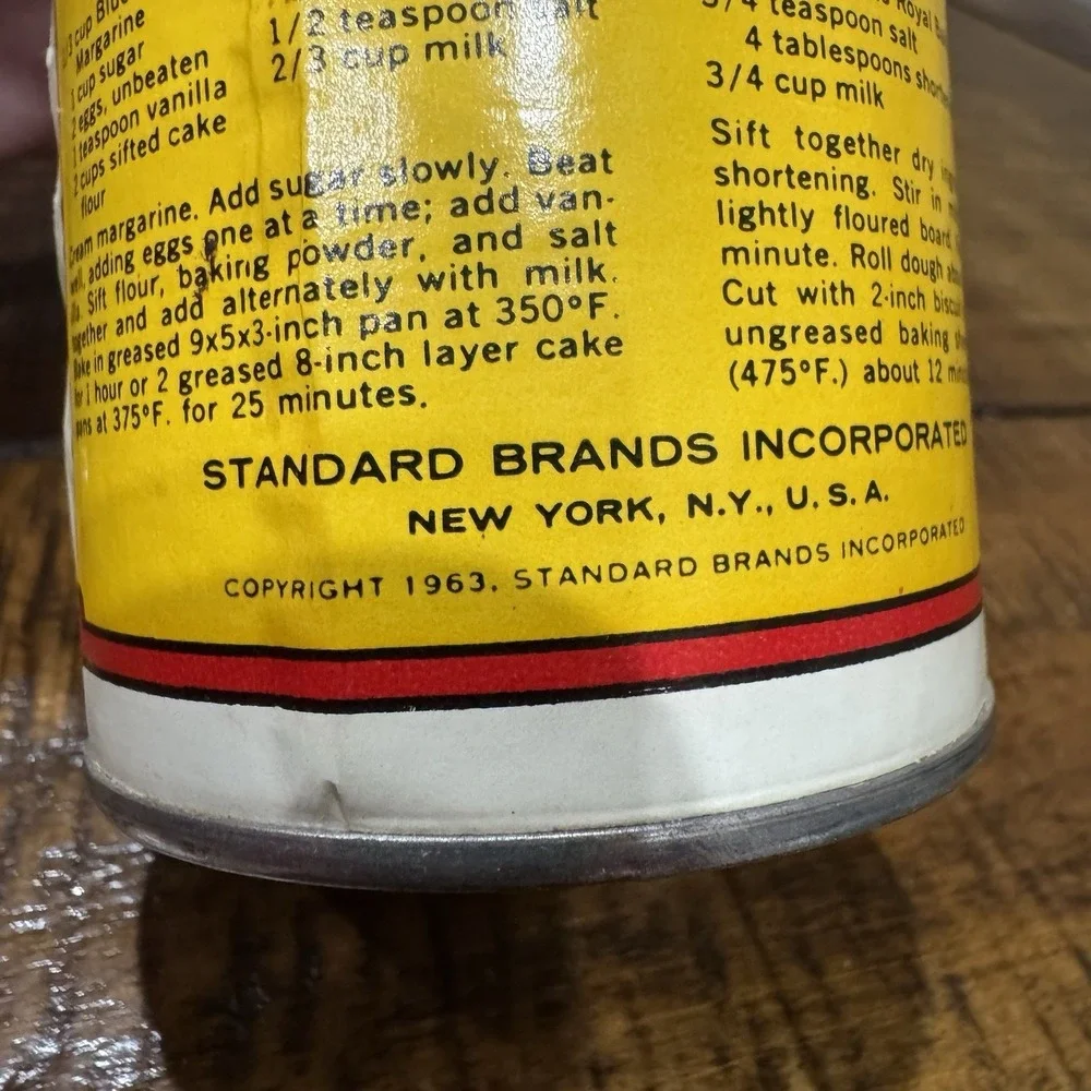 Vtg 1960's Tin Royal Baking Powder Cream Of Tartar Cake Cookies Bread 1/2 Full‎